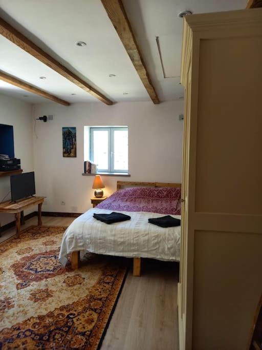 Le Studio Du Crot Noir Cussy-en-Morvan 外观 照片
